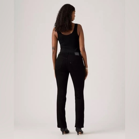 Levi’s 314 Shaping Straight Jeans | Size 28 | Excellent Condition - Picture 2 of 7